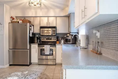 200 Lambert Ter #12, Chicopee, MA 01020 photo 11