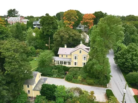 30 Somerset, Belmont, MA 02478
