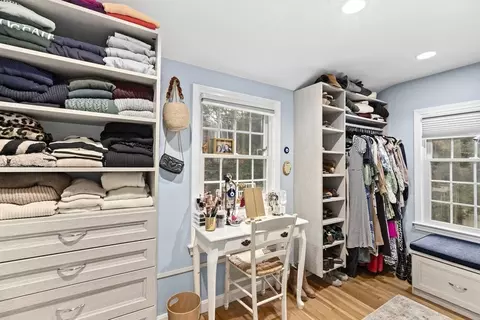 9 Autumn Cir, Hingham, MA 02043 photo 28
