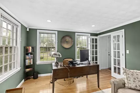 9 Autumn Cir, Hingham, MA 02043 photo 22