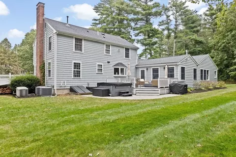 9 Autumn Cir, Hingham, MA 02043 photo 36