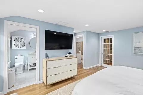 9 Autumn Cir, Hingham, MA 02043 photo 26