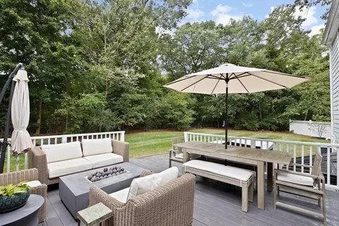 9 Autumn Cir, Hingham, MA 02043 photo 34