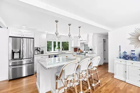 9 Autumn Cir, Hingham, MA 02043 photo 7