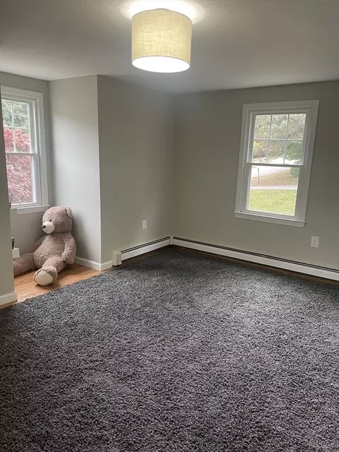 55 Caesar Chelor Dr, Wrentham, MA 02093 photo 5