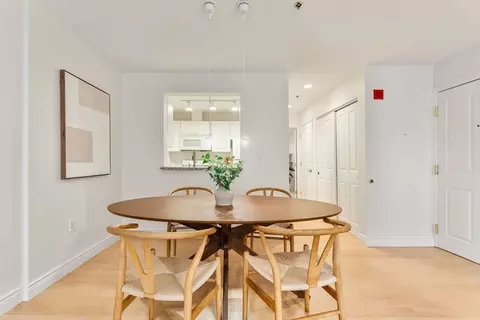 4 Charlesgate E #302, Boston, MA 02215 photo 8