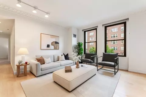 4 Charlesgate E #302, Boston, MA 02215 photo 3