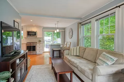 7 Broadway, Stoneham, MA 02180 photo 11