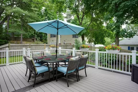 7 Broadway, Stoneham, MA 02180 photo 3