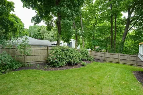 7 Broadway, Stoneham, MA 02180 photo 33