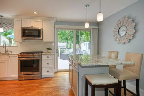 7 Broadway, Stoneham, MA 02180 photo 6