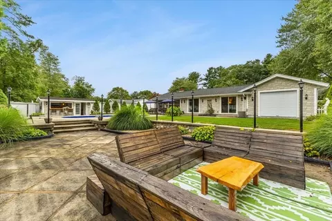 Exterior - 112 Sully Rd, Raynham, MA 02767 photo 7 of 12