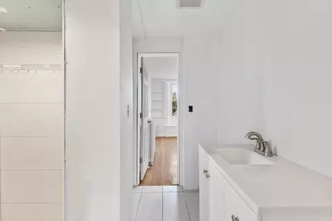 40 Middle St #1, Gloucester, MA 01930 photo 10