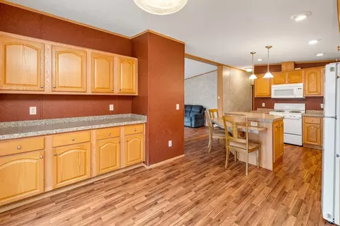 401 King Arthur Ct, Exeter, NH 03833 photo 15