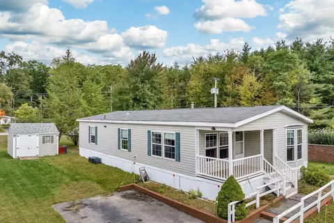 401 King Arthur Ct, Exeter, NH 03833 photo 3
