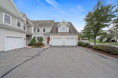 907 Hampton Way #907, Abington, MA 02351