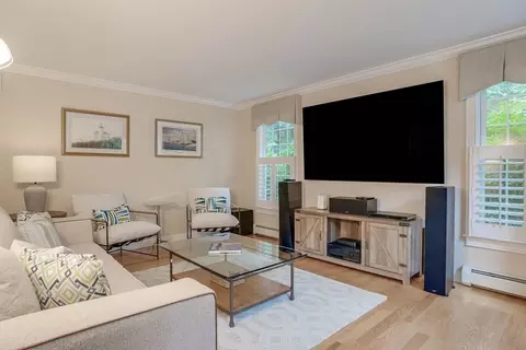 Living - 5 Stone Row Ln, Georgetown, MA 01833 photo 1 of 7