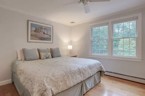 Bedroom - 5 Stone Row Ln, Georgetown, MA 01833 photo 3 of 4
