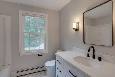 Bath - 5 Stone Row Ln, Georgetown, MA 01833 photo 3 of 3