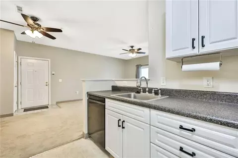 92 Mill St #201, Woonsocket, RI 02895 photo 16