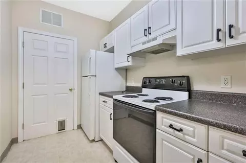 92 Mill St #201, Woonsocket, RI 02895 photo 15