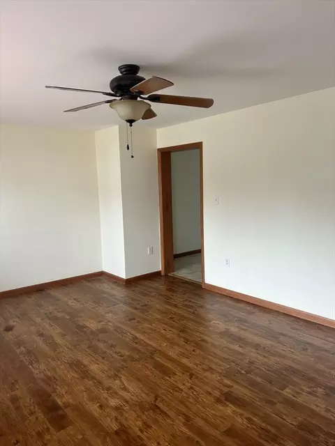 23 Arrowsic St, Worcester, MA 01606 photo 13