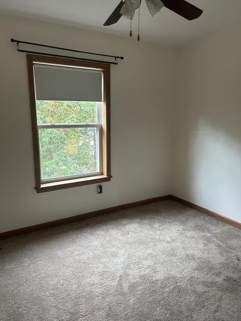 23 Arrowsic St, Worcester, MA 01606 photo 17