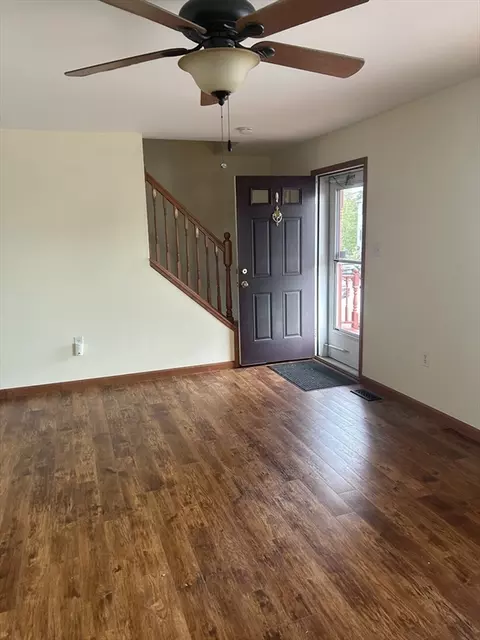 23 Arrowsic St, Worcester, MA 01606 photo 11