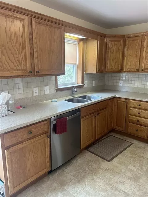 23 Arrowsic St, Worcester, MA 01606 photo 19