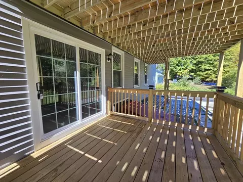 Exterior - 445 Putnam Hl, Sutton, MA 01590 photo 6 of 7