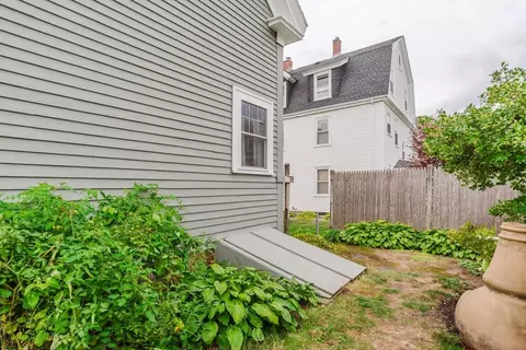 31 High St, Beverly, MA 01915 photo 9