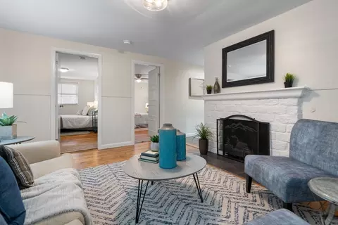 10 Miles Ave # -R, Shrewsbury, MA 01545