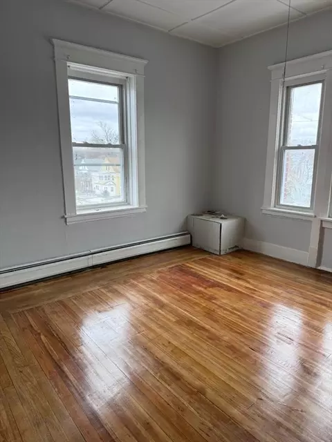 70-74 Grenada Ter, Springfield, MA 01108 photo 17