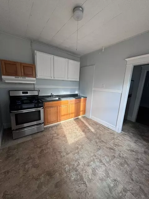 70-74 Grenada Ter, Springfield, MA 01108 photo 34