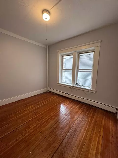 70-74 Grenada Ter, Springfield, MA 01108 photo 16