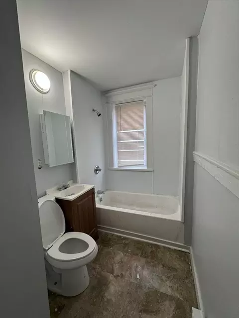 70-74 Grenada Ter, Springfield, MA 01108 photo 39