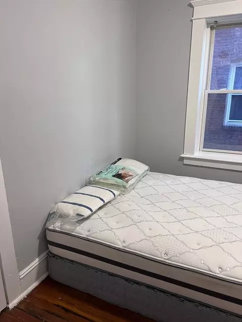 70-74 Grenada Ter, Springfield, MA 01108 photo 27