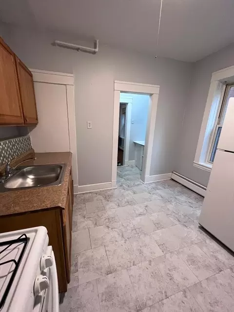 70-74 Grenada Ter, Springfield, MA 01108 photo 33