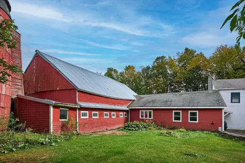 Exterior - 12 N Central St, Plainfield, MA 01070 photo 3 of 10