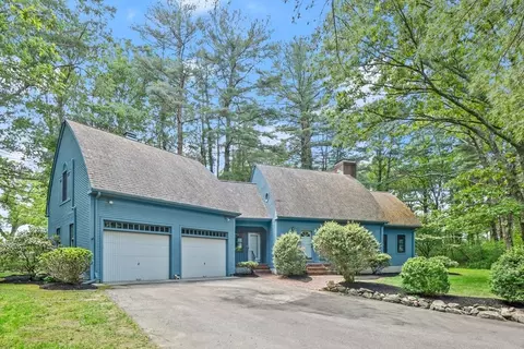 2 Cobblestone Dr, Natick, MA 01760