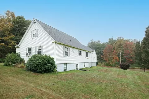 Exterior - 1 Fairview Ave, Ashburnham, MA 01430 photo 3 of 3