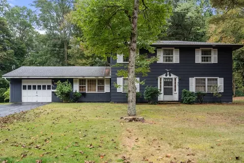 39 Harrington Rd, Framingham, MA 01701