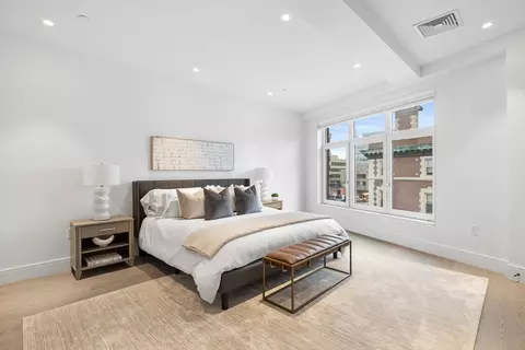 69 Walnut St #10A, Brookline, MA 02445 photo 10