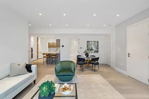 69 Walnut St #10A, Brookline, MA 02445 photo 5