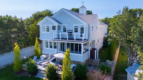 424 Monomoscoy, Mashpee, MA 02649 photo 6
