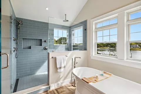 424 Monomoscoy, Mashpee, MA 02649 photo 31