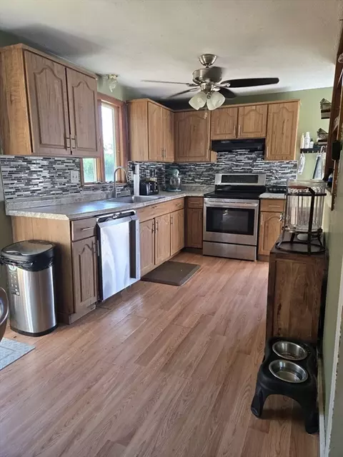 Kitchen - 220 Casey Dr, Chicopee, MA 01020 photo 2 of 2
