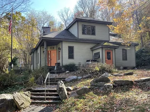 79 River Rd, Worthington, MA 01098