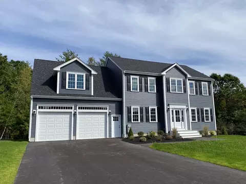 9 Stonegate Dr, East Bridgewater, MA 02333