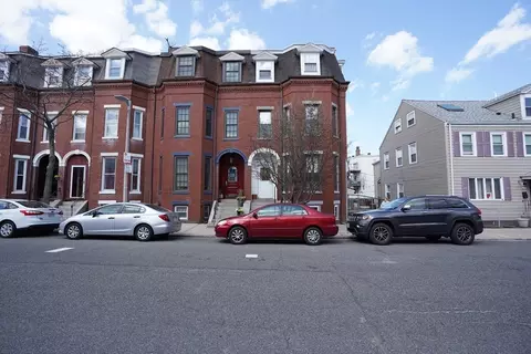 614 E 7th St, Boston, MA 02127 photo 2